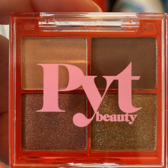 Pyt beauty Upcycle eyeshadow/Warm Lit Nude Mini palette - Picture 2 of 4